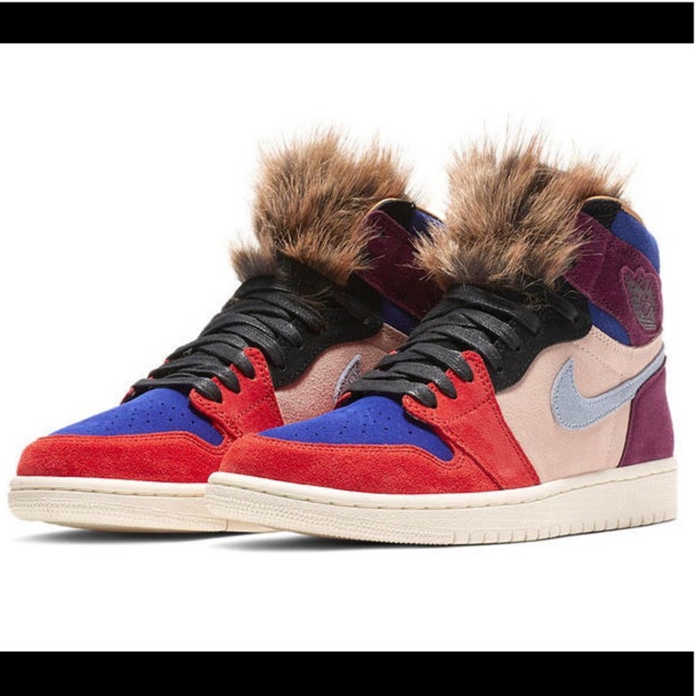 Jordan 1 Suede